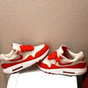 Nike airmax 1. 3.26